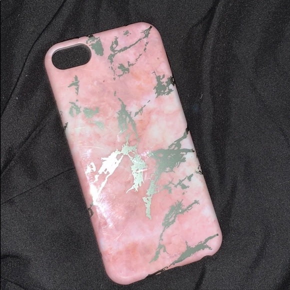 IPhone XS and iPod touch cases - Picture 2 of 2